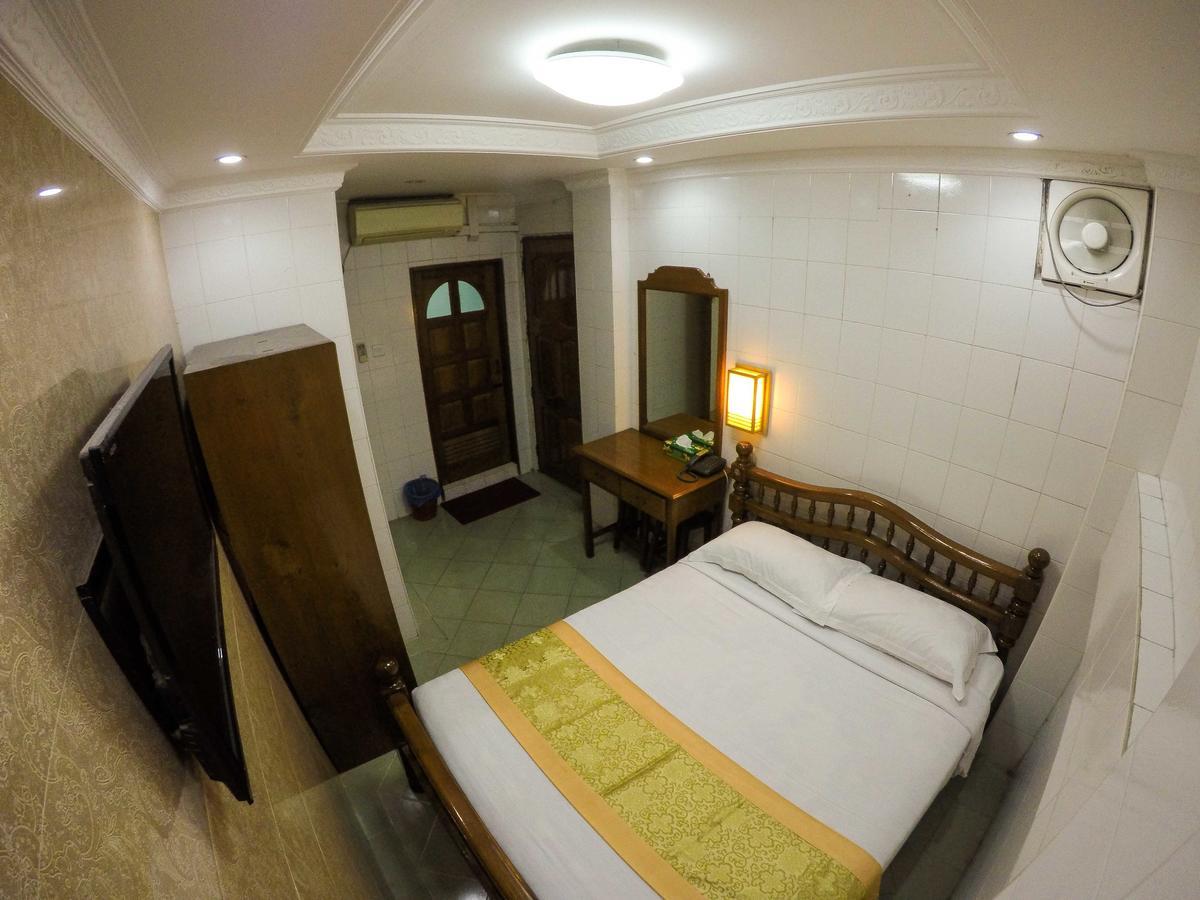 May Shan Hotel Rangum Exterior foto