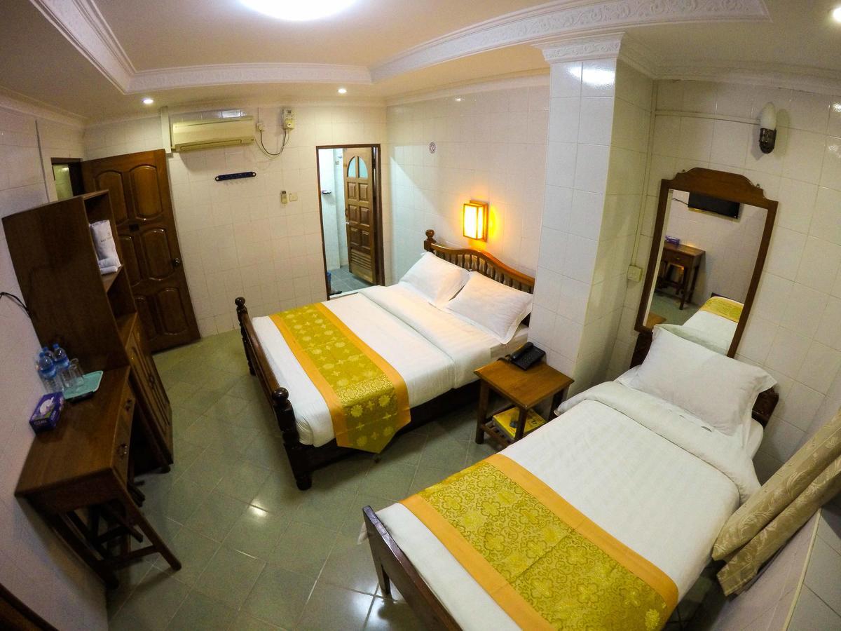 May Shan Hotel Rangum Quarto foto